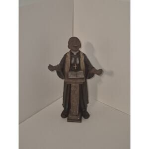 Sarah's Attic African American Black Heritage Figurine Preacher Religion Church